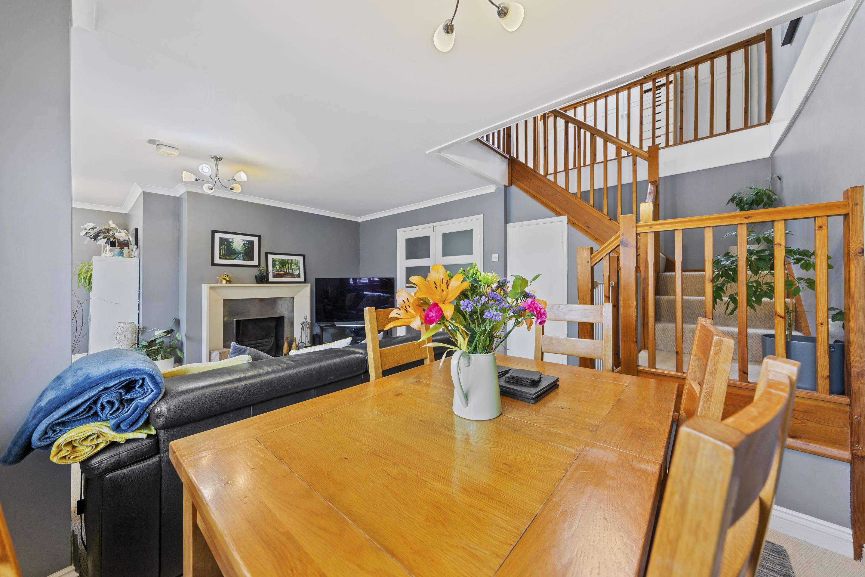 Addington Road, Irthlingborough Simpson & Partners